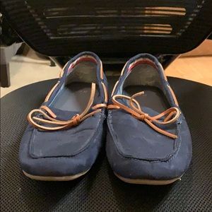 Moccasin business casual dress shoe